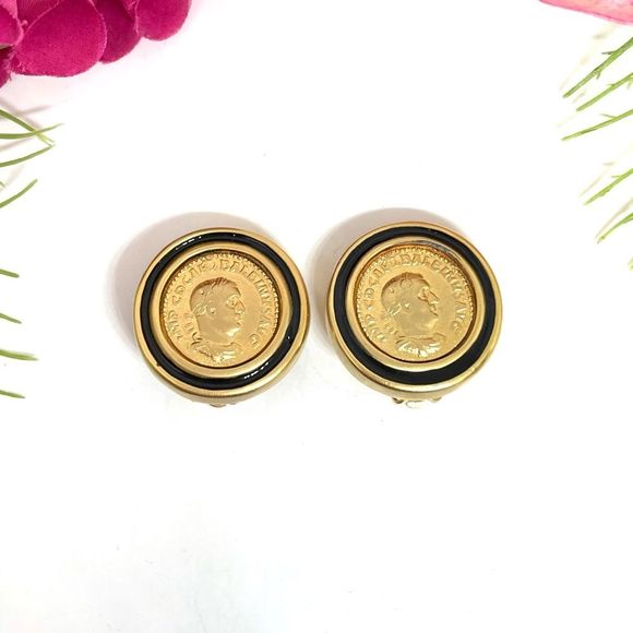 Vintage Jewelry - VINTAGE⚜️Roman Coin Brushed Golden Clip Earrings